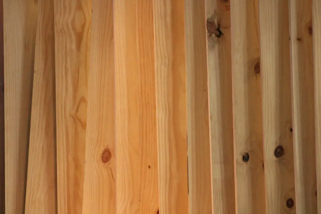 Wood Grain Wall Cladding (Set of 10)